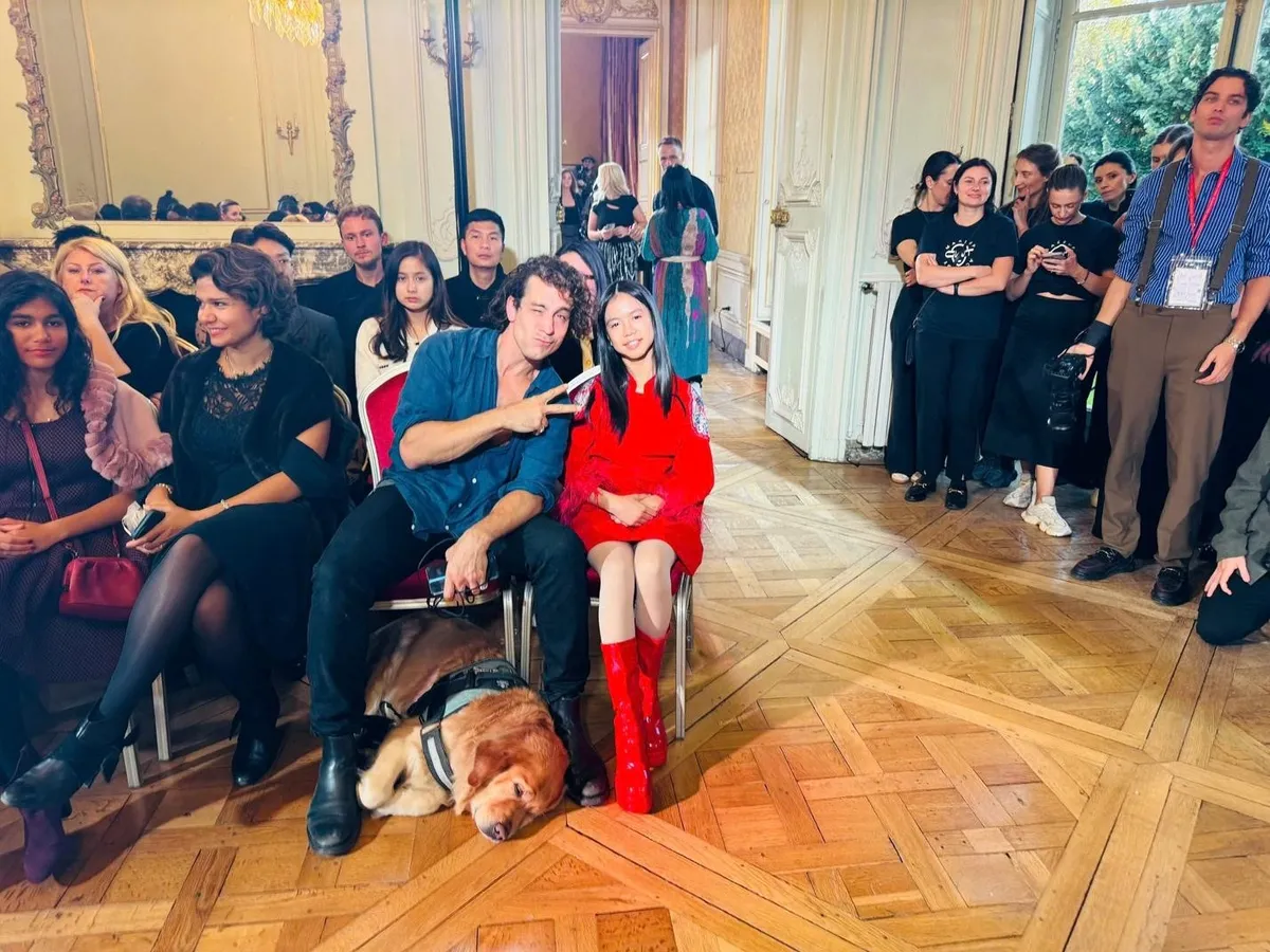 Ivy Nguyễn - Gương mặt mẫu nhí tài năng, nhiều triển vọng tại Paris Fashion Week 2025 - Ảnh 3.