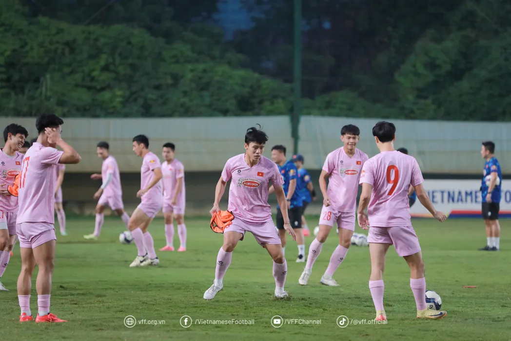 Tiền đạo Văn To&agrave;n: &ldquo;Đội tuyển Việt Nam đ&atilde; sẵn s&agrave;ng cho trận đấu với Ấn Độ tại s&acirc;n Thi&ecirc;n Trường&rdquo;  - Ảnh 3.