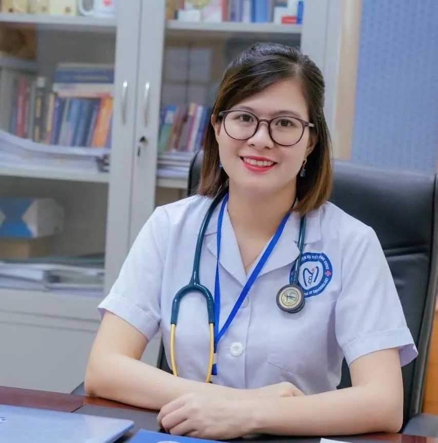 Tư vấn của b&aacute;c sĩ Ho&agrave;ng Thu Trang: T&aacute;i nhiễm Covid nhiều lần c&oacute; ảnh hưởng tới hệ miễn dịch? - Ảnh 2.
