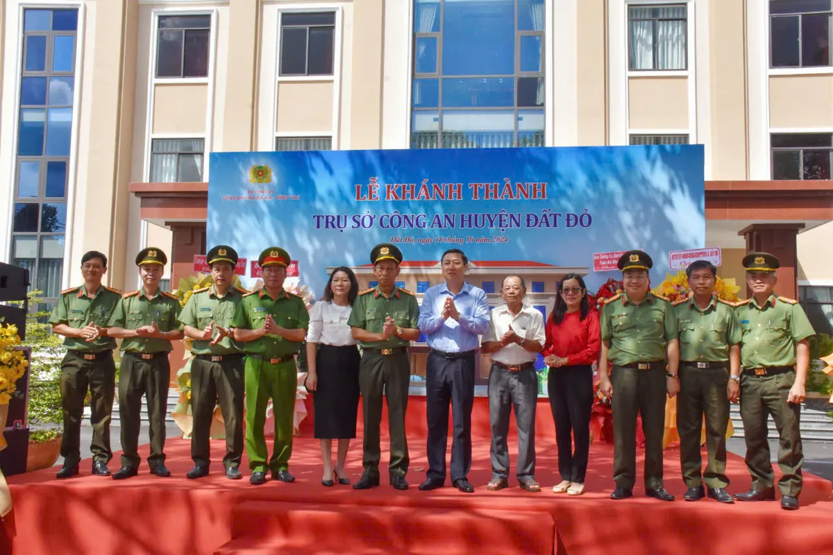 Trung tâm Chỉ huy thống nhất tỉnh Bà Rịa - Vũng Tàu đi vào hoạt động - Ảnh 1.