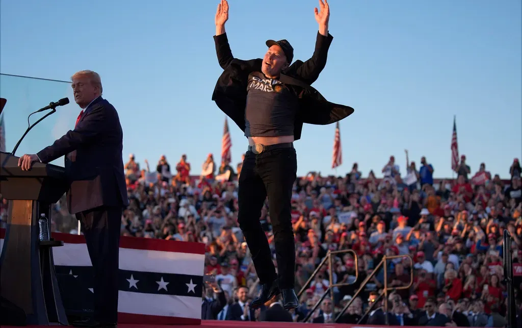 Con t&agrave;u Tesla đang gặp kh&oacute;?- Ảnh 2.