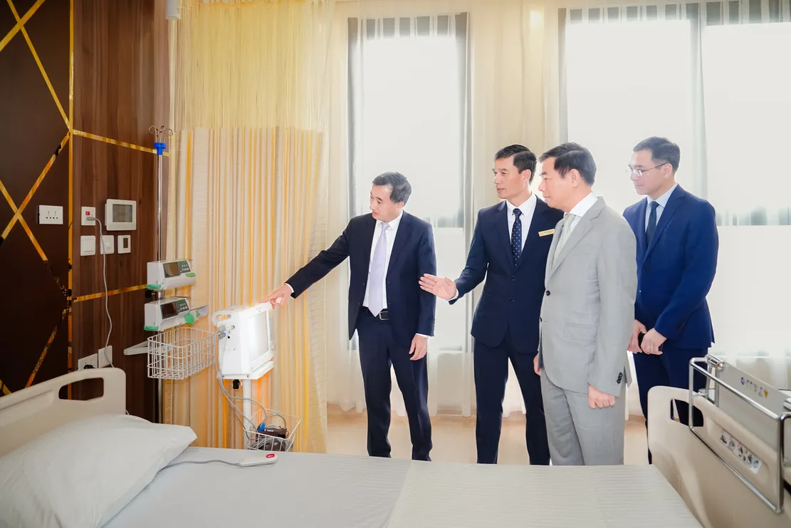 Bệnh viện Đa khoa Quốc tế Vinmec Smart City chính thức đi vào hoạt động - Ảnh 5. Bệnh viện Đa khoa Quốc tế Vinmec Smart City chính thức đi vào hoạt động - Ảnh 5.