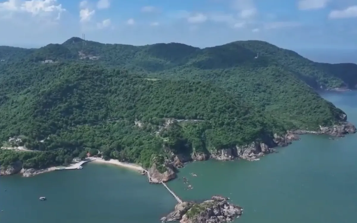 Đảo H&ograve;n M&ecirc; &ndash; H&ograve;n ngọc xanh hoang sơ - Ảnh 1.