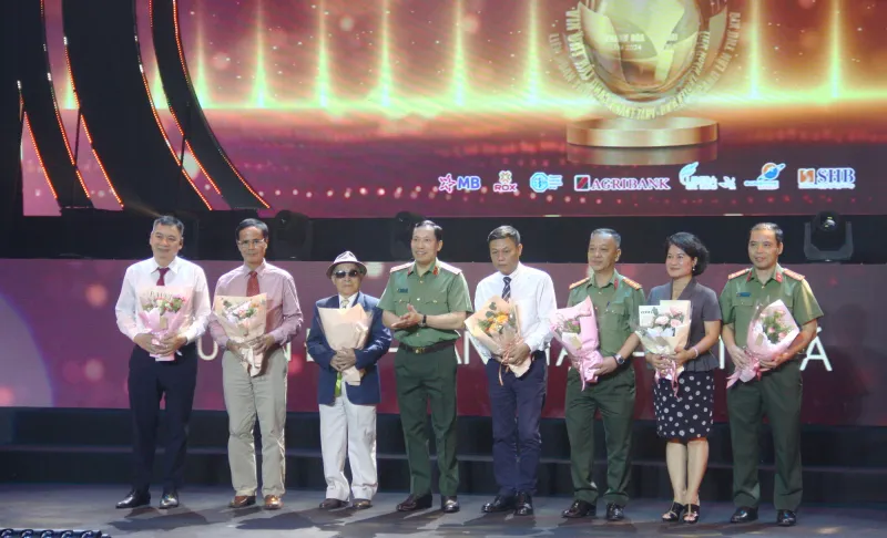 Khai mạc Li&ecirc;n hoan Truyền h&igrave;nh, Ph&aacute;t thanh CAND lần thứ XIV năm 2024 - Ảnh 4.