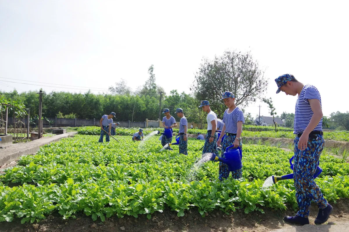 Vùng 3 Hải quân và hành trình giữ biển - Ảnh 6.