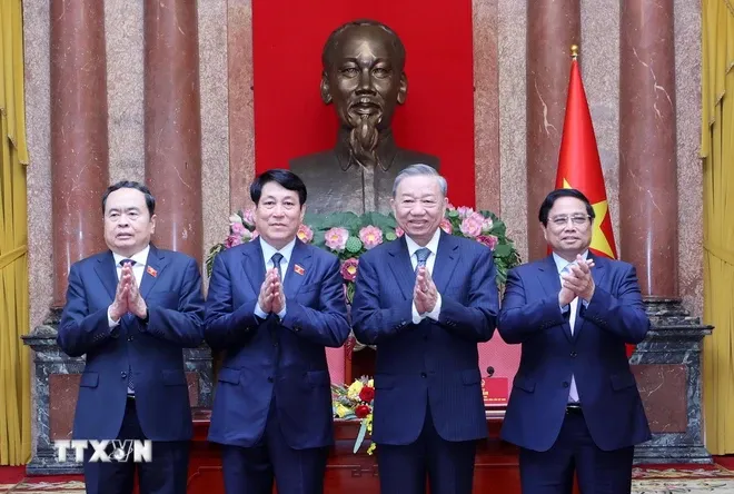 Tổng Bí thư Tô Lâm và Chủ tịch nước Lương Cường bàn giao công tác Chủ tịch nước - Ảnh 5.