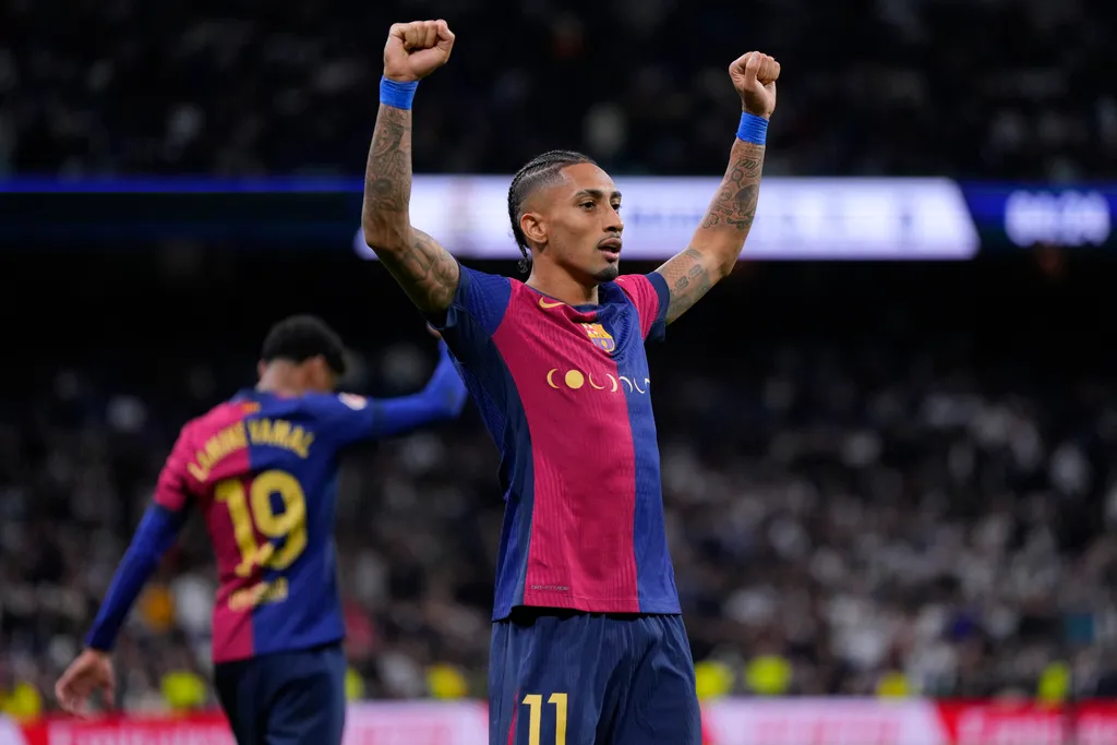 Barca hủy diệt Real Madrid ngay tại Bernabeu - Ảnh 4. Barca hủy diệt Real Madrid ngay tại Bernabeu - Ảnh 4.