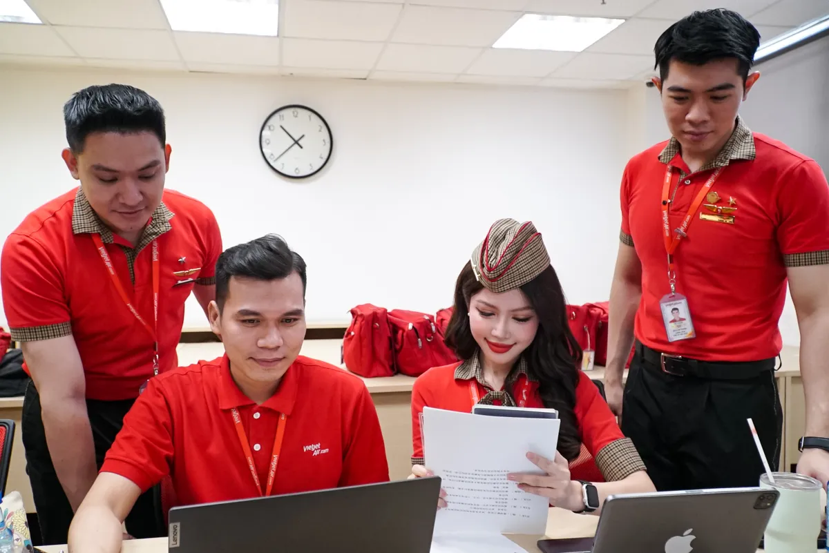 Tưng bừng ngày hội tuyển sinh tiếp viên hàng không Vietjet - Ảnh 12.