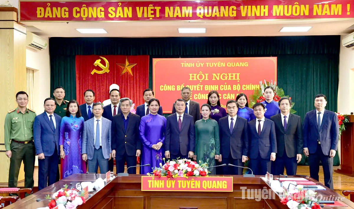 Bà Hà Thị Nga giữ chức vụ Bí thư Tỉnh ủy Tuyên Quang - Ảnh 7.