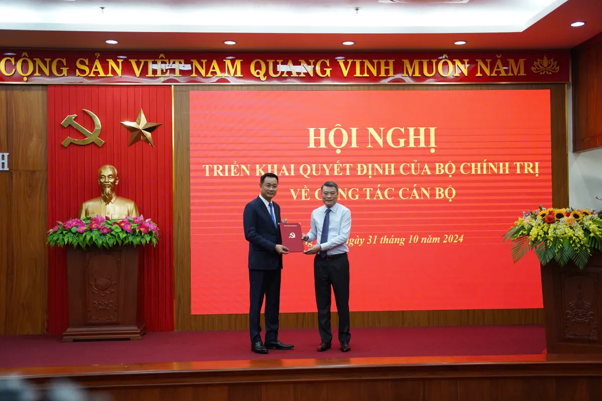 Ông Lê Ngọc Quang - Tổng Giám đốc Đài THVN giữ chức Bí thư Tỉnh ủy Quảng Bình - Ảnh 1.