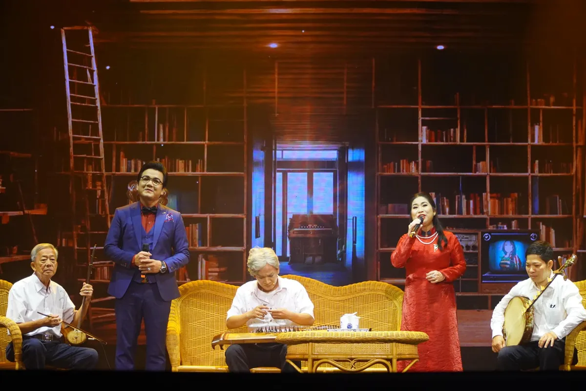 TP Hồ Ch&iacute; Minh tổ chức chương tr&igrave;nh nghệ thuật kỷ niệm 100 năm ng&agrave;y sinh soạn giả Viễn Ch&acirc;u - Ảnh 4.