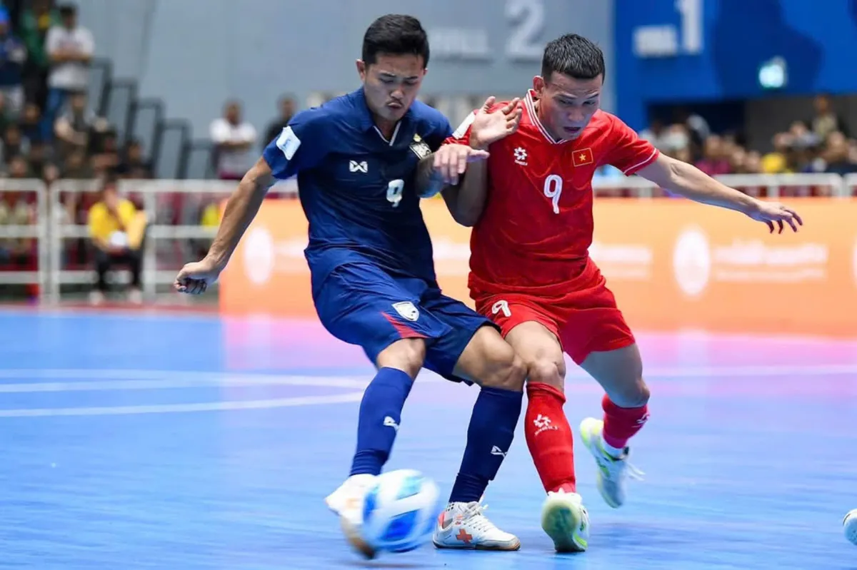 ĐT futsal Việt Nam gi&agrave;nh chiến thắng 3-2 trước Th&aacute;i Lan - Ảnh 2.