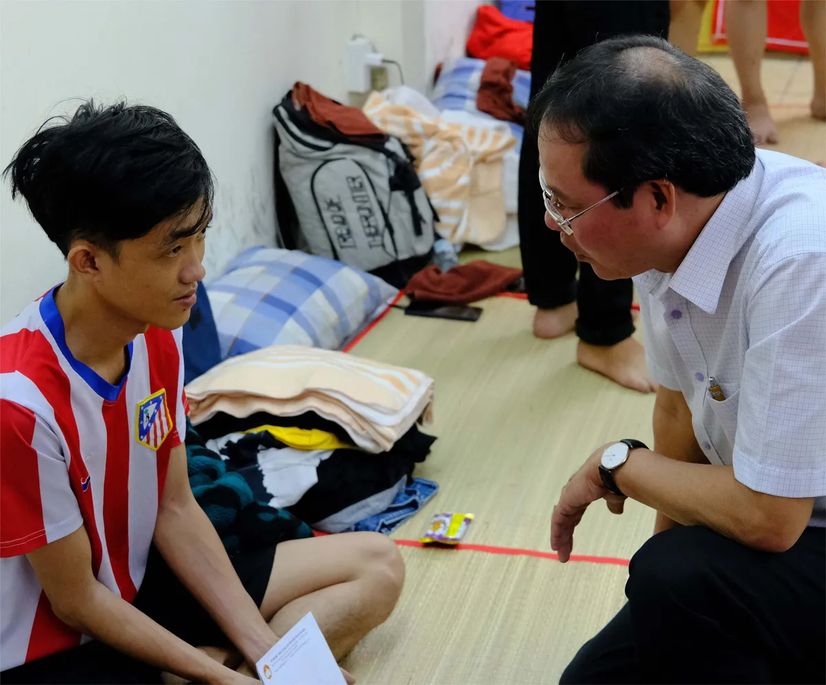 TP Hồ Chí Minh: Hỗ trợ người dân sau vụ cháy nhà ở quận 10 - Ảnh 1.