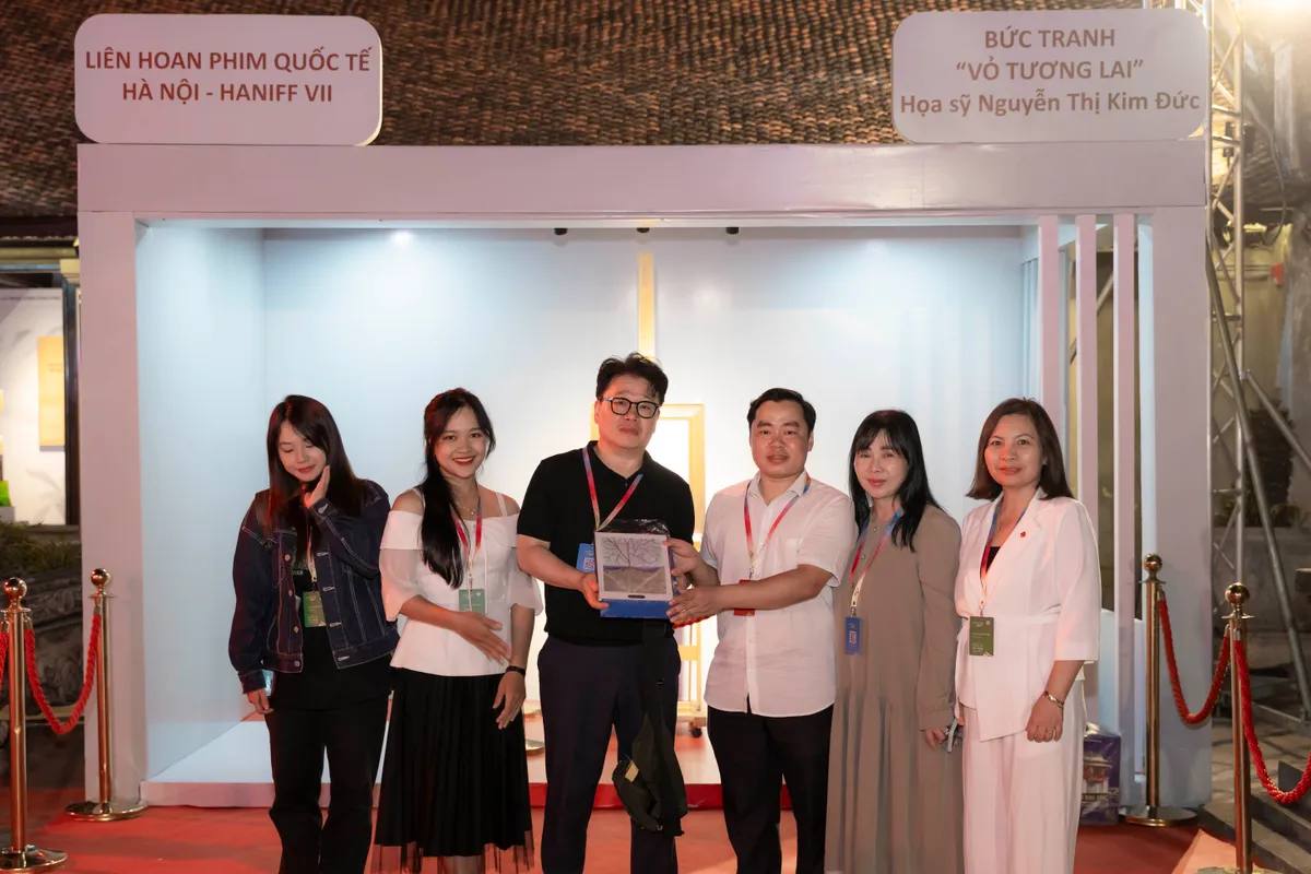 LHP quốc tế Hà Nội 2024: Thông điệp về chống biến đổi khí hậu qua tác phẩm Vỏ tương lai - Ảnh 2.