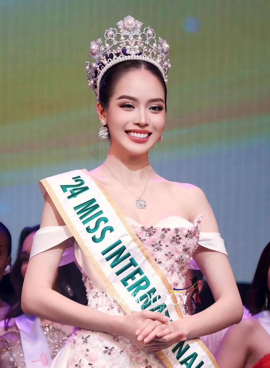 Hoa hậu Thanh Thủy đăng quang Miss International 2024 - Ảnh 3.