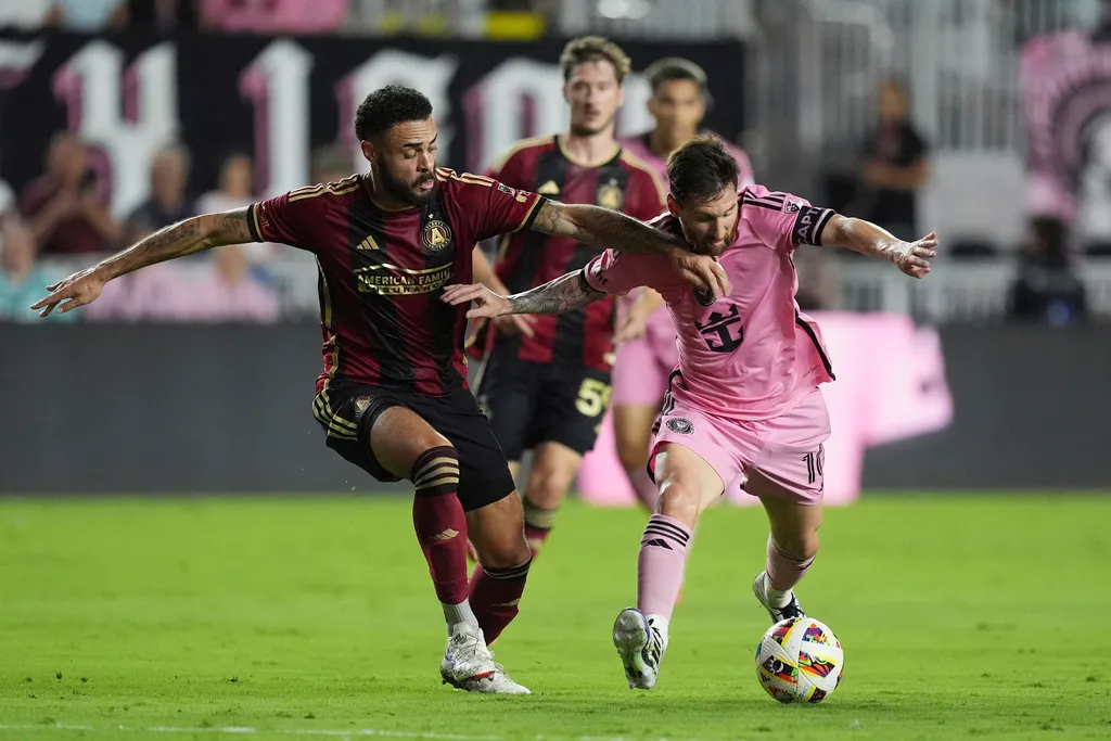 MLS bị ảnh hưởng thế n&agrave;o sau khi Inter Miami của Messi bị loại sớm?   - Ảnh 1.