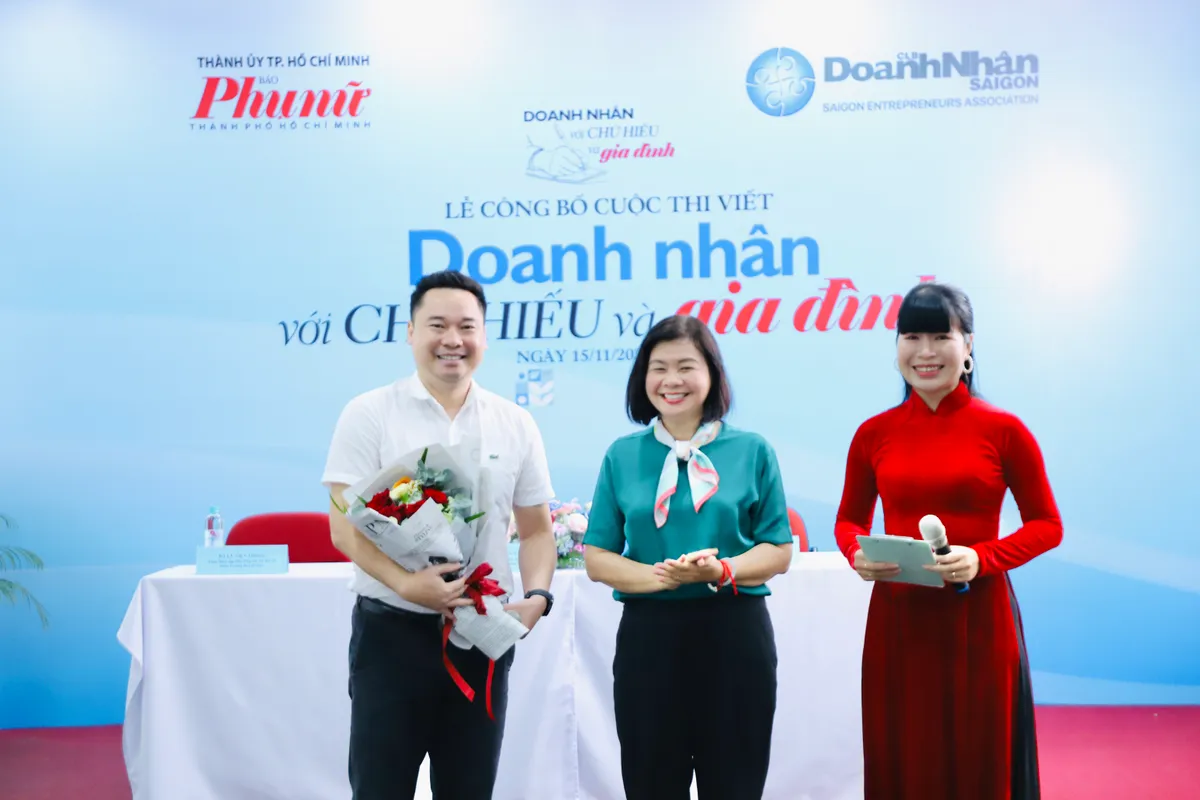 Doanh nhân với chữ hiếu và gia đình: Hơn cả một sân chơi chữ nghĩa - Ảnh 2.