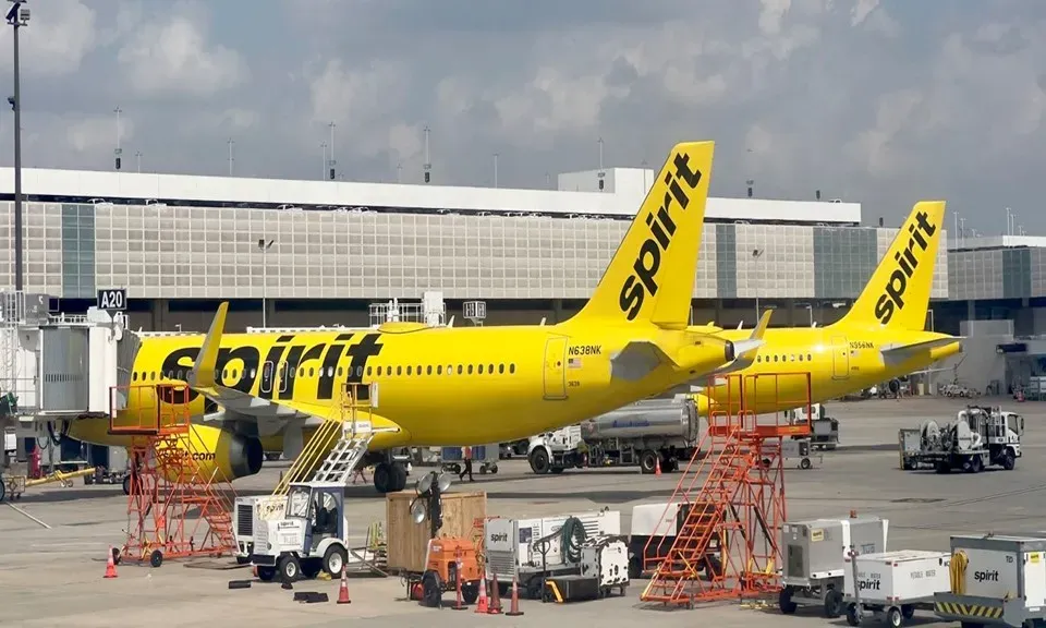 Biểu tượng du lịch hàng không giá rẻ Spirit Airlines nộp đơn xin phá sản - Ảnh 1.