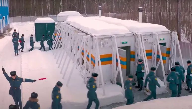 Nga sản xuất h&agrave;ng loạt ph&ograve;ng tr&uacute; ẩn di động bảo vệ người d&acirc;n khỏi c&aacute;c nguy cơ - Ảnh 1.