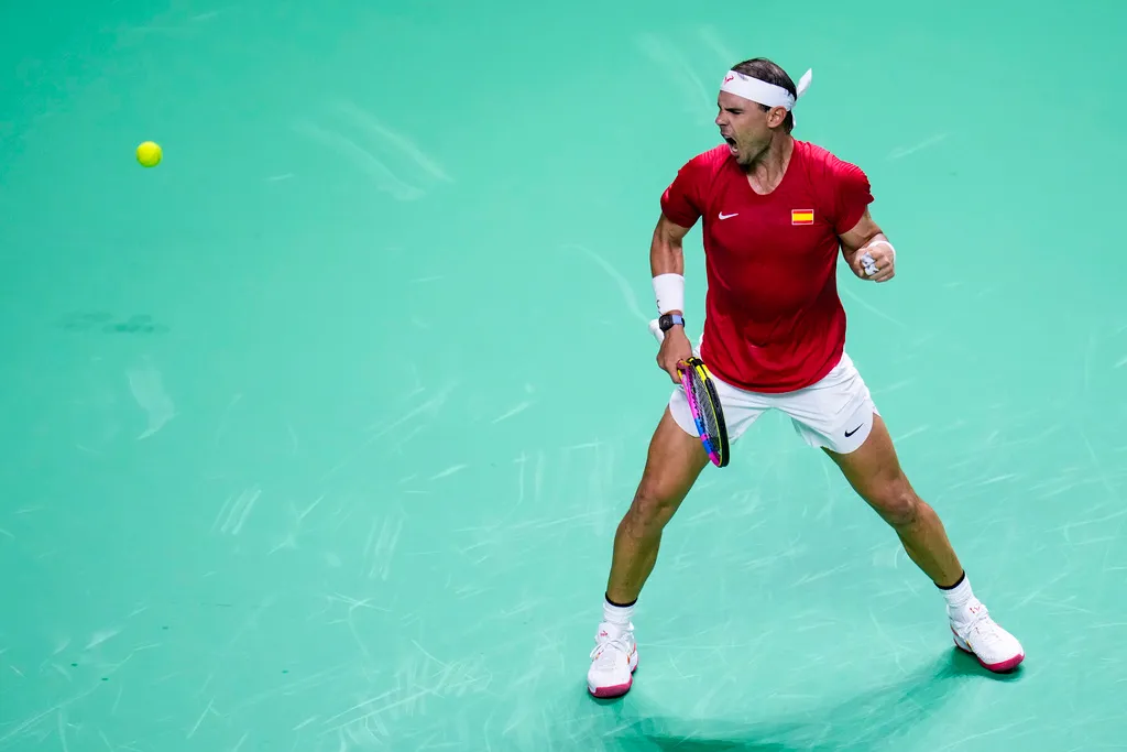 Rafael Nadal để thua ở trận đ&aacute;nh đơn cuối sự nghiệp - Ảnh 1.