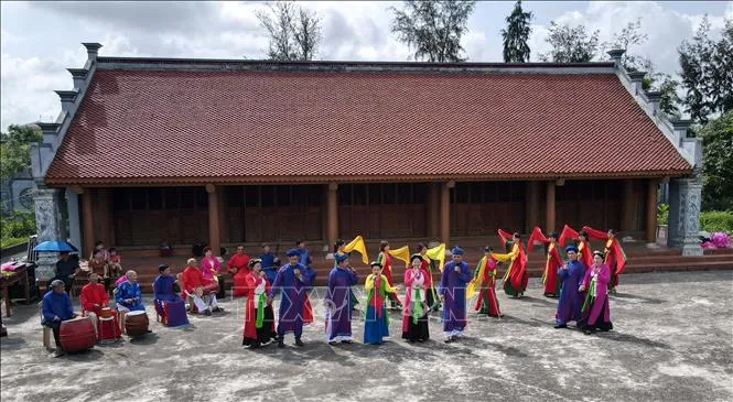 Th&aacute;i B&igrave;nh: Bảo tồn di sản văn h&oacute;a gắn liền với ph&aacute;t triển du lịch - Ảnh 2.