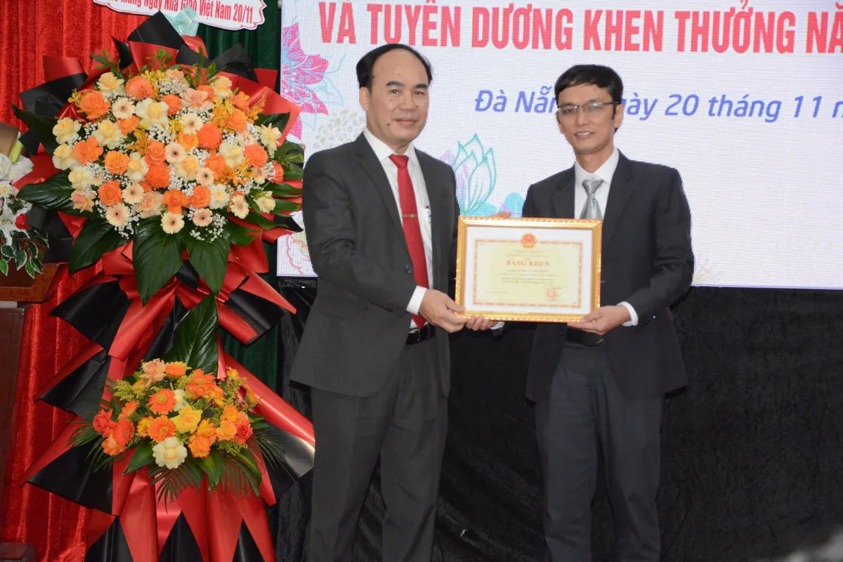 Trường Đại học Sư phạm Kỹ thuật – Đại học Đà Nẵng kỷ niệm 42 năm ngày Nhà giáo Việt Nam - Ảnh 5.