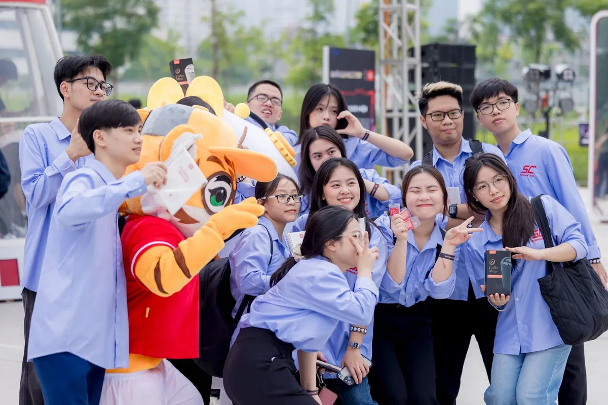 SSI v&agrave; sứ mệnh đồng h&agrave;nh c&ugrave;ng người trẻ tại Vũ trụ Đồng tiền - Ảnh 5.