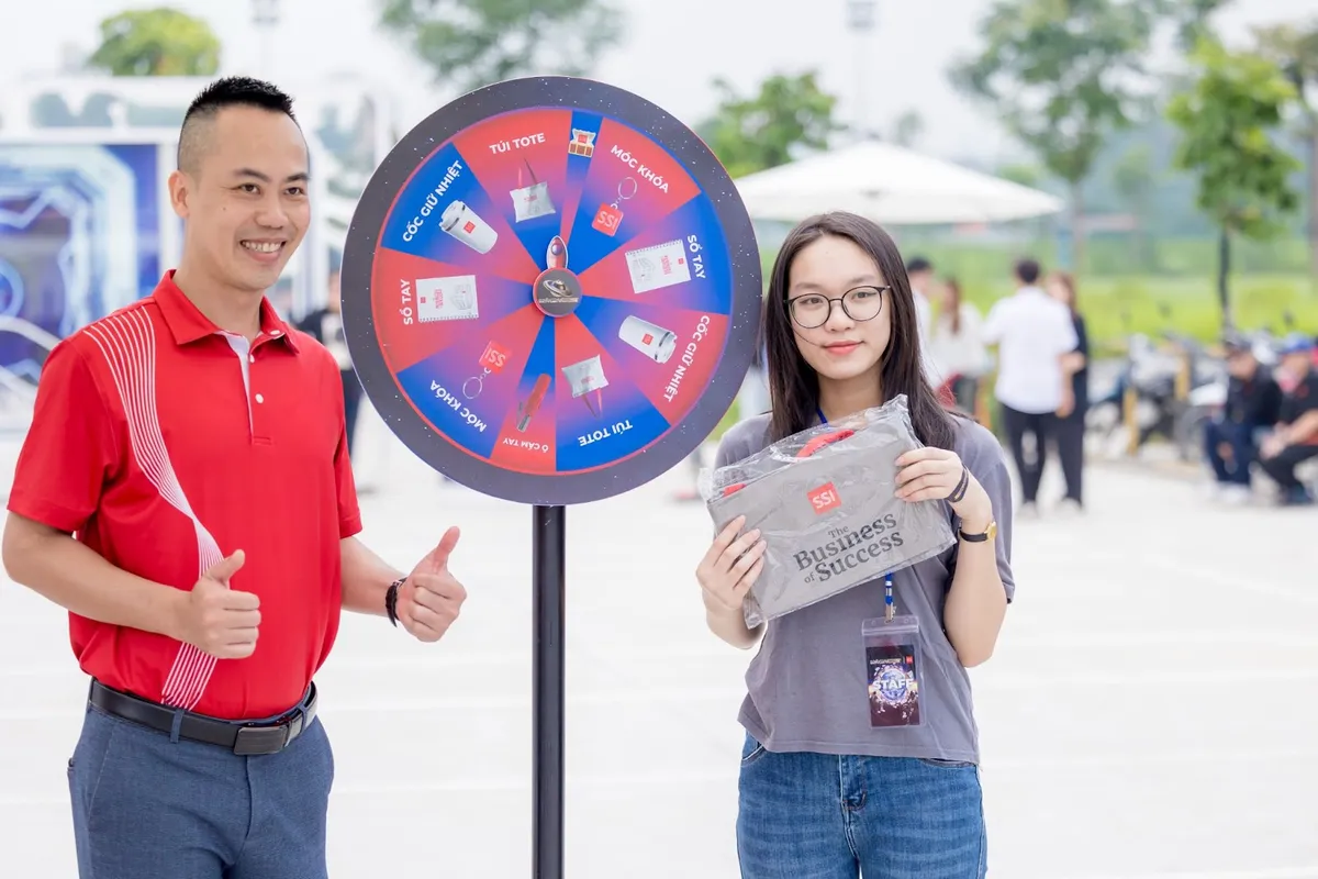 SSI v&agrave; sứ mệnh đồng h&agrave;nh c&ugrave;ng người trẻ tại Vũ trụ Đồng tiền - Ảnh 4.