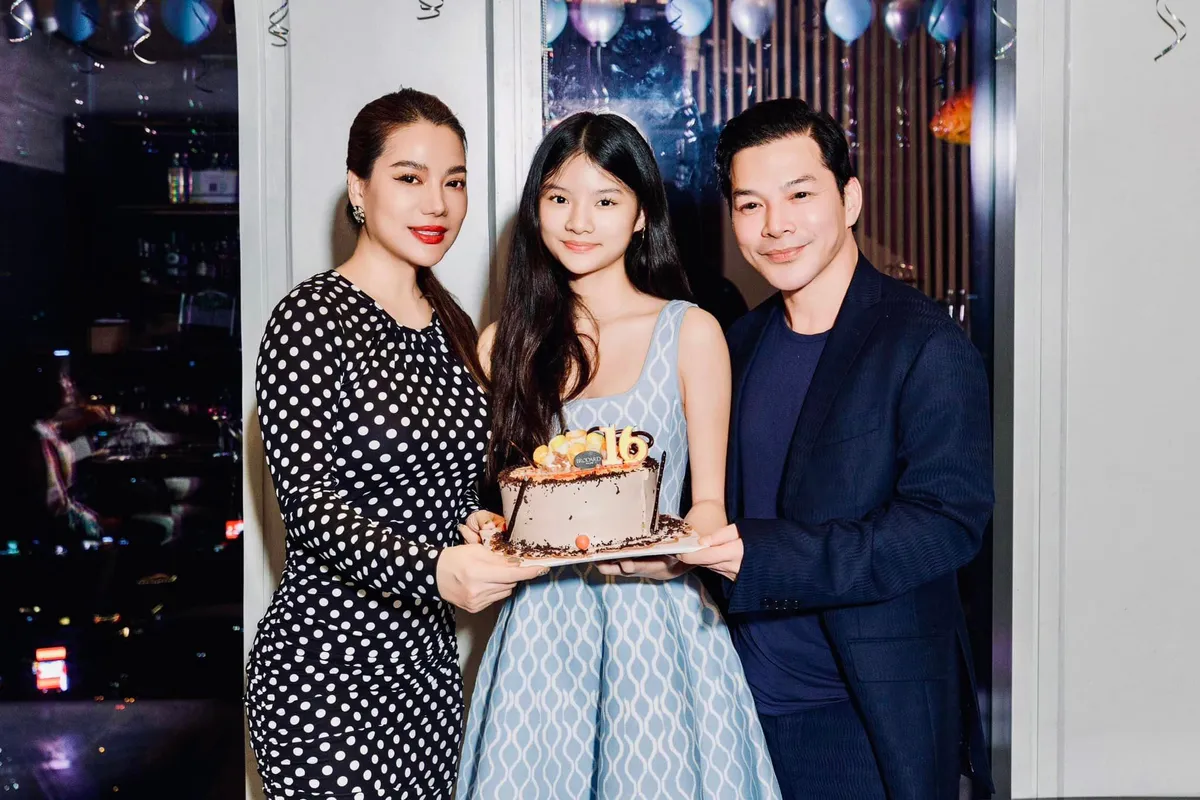 NSND C&ocirc;ng L&yacute; sắp trở lại m&agrave;n ảnh nhỏ, Hương Giang du lịch c&ugrave;ng bạn trai tin đồn - Ảnh 8.