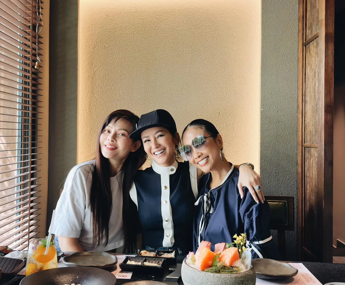 NSND C&ocirc;ng L&yacute; sắp trở lại m&agrave;n ảnh nhỏ, Hương Giang du lịch c&ugrave;ng bạn trai tin đồn - Ảnh 7.