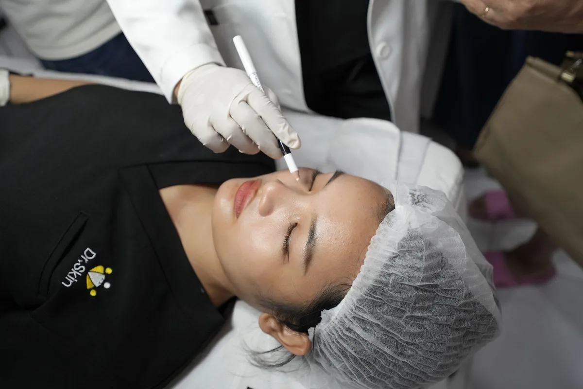 Dr.Skin Academy - Nơi hiện thực h&oacute;a giấc mơ l&agrave;m đẹp chuy&ecirc;n nghiệp - Ảnh 2.