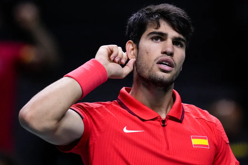 Jannik Sinner kh&ocirc;ng được đề cử giải thưởng tinh thần thể thao của ATP - Ảnh 2.