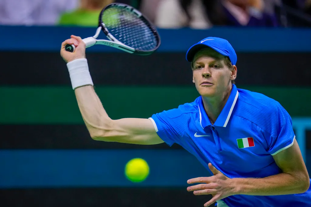 Jannik Sinner kh&ocirc;ng được đề cử giải thưởng tinh thần thể thao của ATP - Ảnh 1.