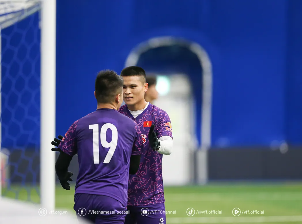 Tiến Linh, Tuấn Hải ghi bàn trong trận đấu tập đầu tiên của ĐT Việt Nam tại Hàn Quốc - Ảnh 4. Tiến Linh, Tuấn Hải ghi bàn trong trận đấu tập đầu tiên của ĐT Việt Nam tại Hàn Quốc - Ảnh 4.
