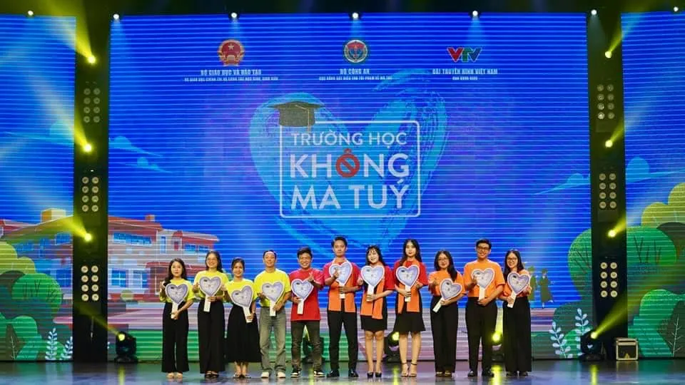 NSND Xuân Bắc chấm thi Chung kết Trường học không ma túy - Ảnh 11.