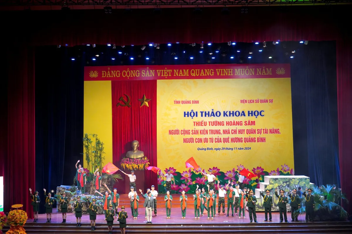 Thiếu tướng Ho&agrave;ng S&acirc;m - người con ưu t&uacute; của qu&ecirc; hương Quảng B&igrave;nh - Ảnh 6.