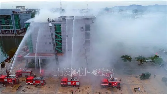 B&agrave; Rịa-Vũng T&agrave;u: Diễn tập phương &aacute;n chữa ch&aacute;y, cứu nạn, cứu hộ - Ảnh 1.