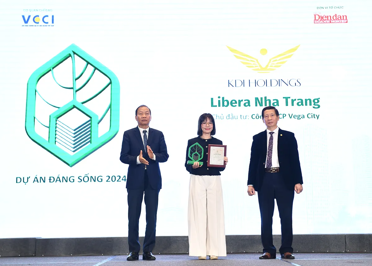 KDI Holdings nhận c&uacute; đ&uacute;p giải thưởng tại &ldquo;Dự &aacute;n đ&aacute;ng sống 2024&rdquo; - Ảnh 2.