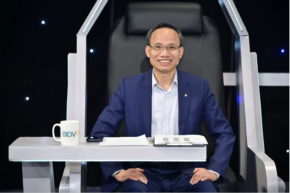 Tiến Sĩ Cấn Văn Lực: BIDV v&agrave; The Money Verse - Đồng h&agrave;nh Th&uacute;c Đẩy Hiểu Biết T&agrave;i Ch&iacute;nh Bền Vững - Ảnh 1.