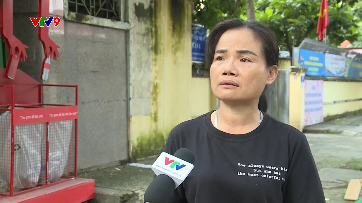 0512- PNHN-THU TRANG-Người dân 18 quận huyện mua bán ve chai trên ứng dụng.jpg