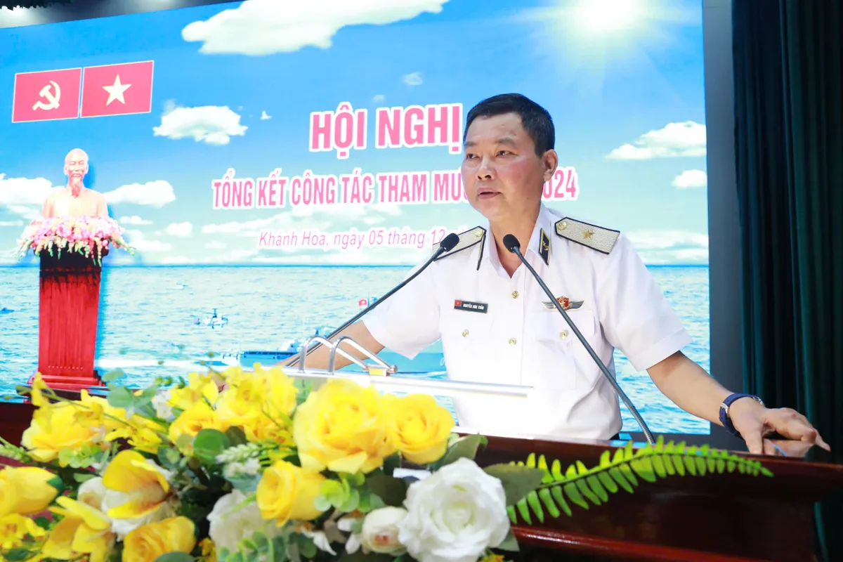 V&ugrave;ng 4 Hải qu&acirc;n tổng kết, đ&aacute;nh gi&aacute; c&ocirc;ng t&aacute;c tham mưu năm 2024 - Ảnh 1.