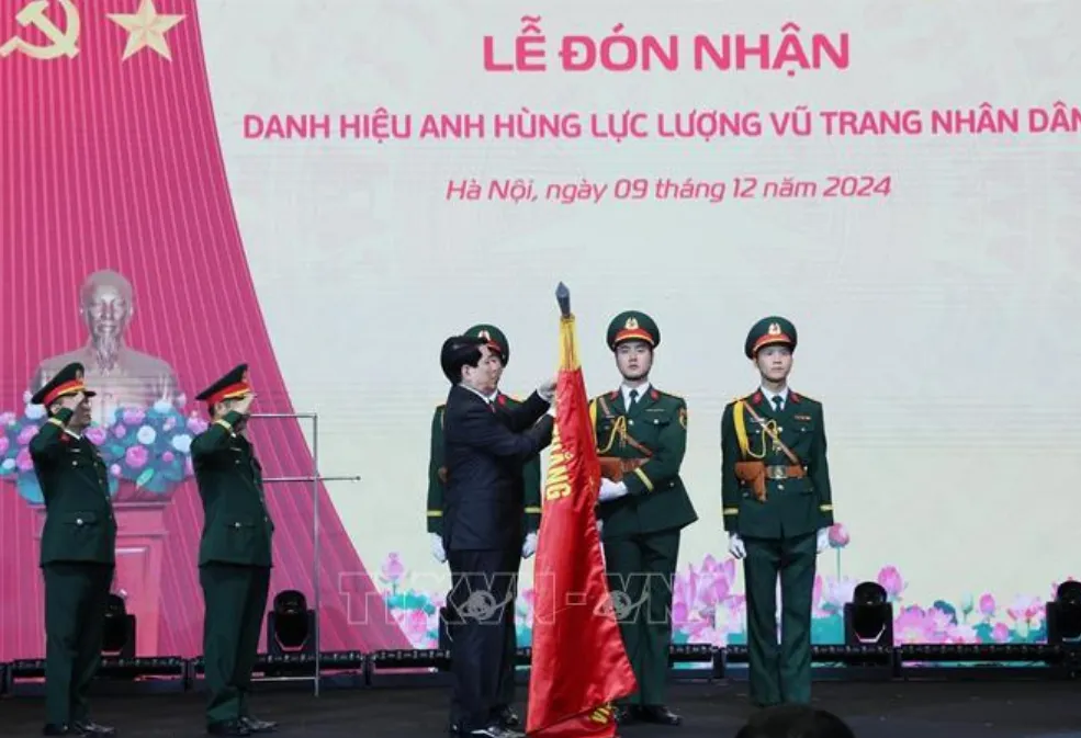Viện H&agrave;ng kh&ocirc;ng Vũ trụ Viettel đ&oacute;n nhận danh hiệu Anh h&ugrave;ng Lực lượng vũ trang nh&acirc;n d&acirc;n - Ảnh 2.