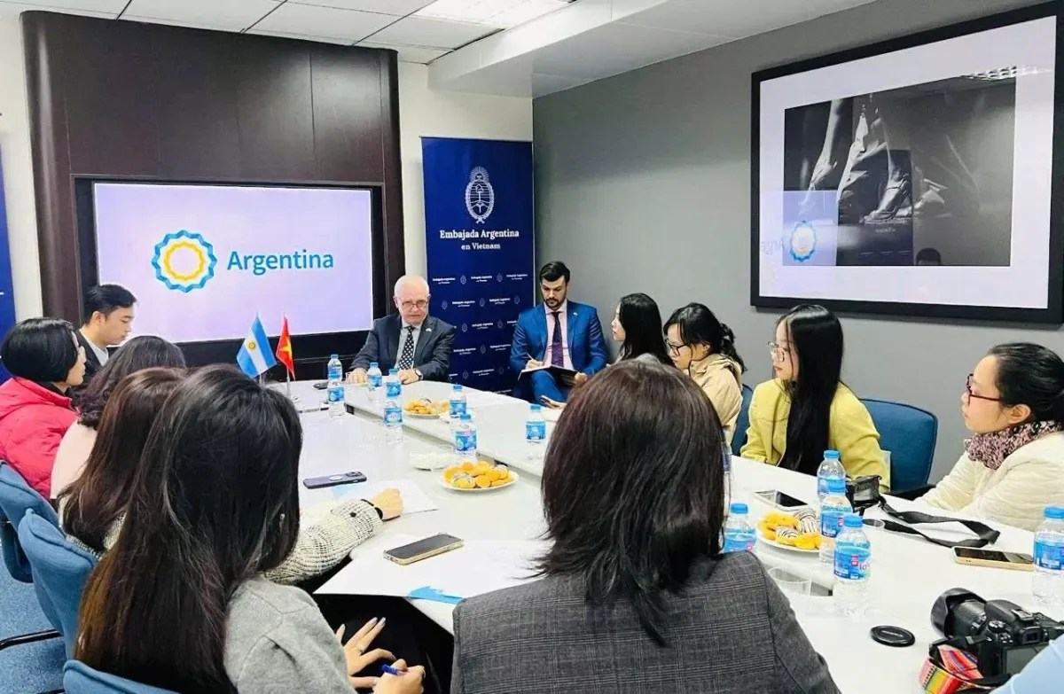 Đại sứ Argentina tại Việt Nam: Tiếp nối hành trình hợp tác hữu nghị, bền vững - Ảnh 2.