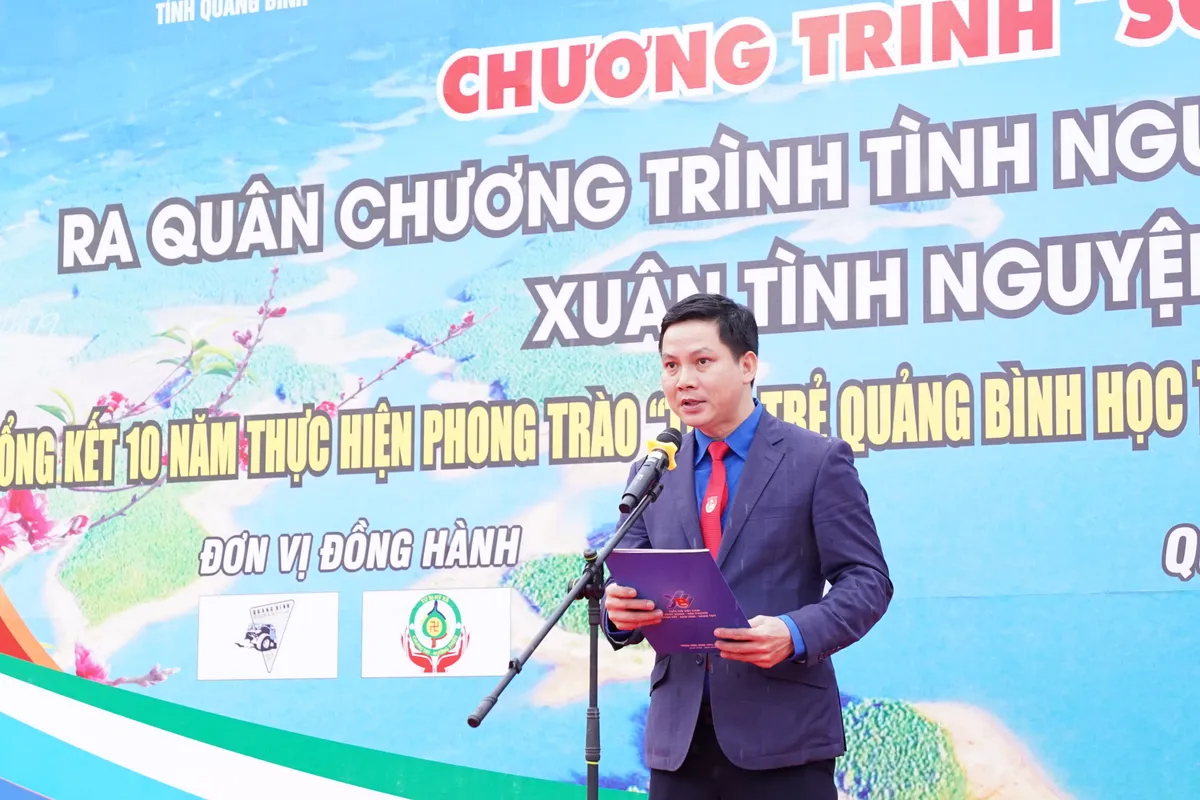 Quảng Bình: Nhiều hoạt động tình nguyện của đoàn viên thanh niên hướng về vùng lũ - Ảnh 2.