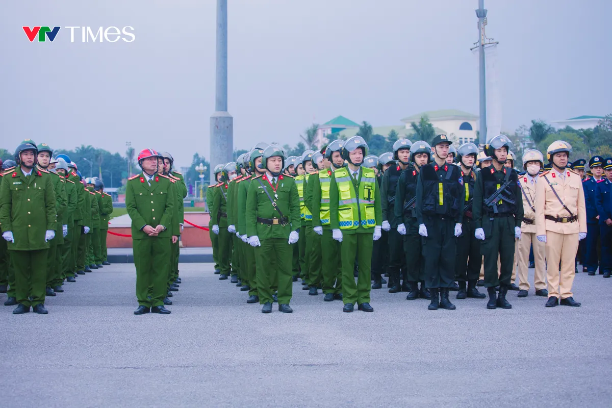 Quyết liệt, không khoan nhượng với các loại tội phạm - Ảnh 2.