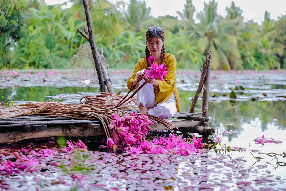 Vẻ đẹp của miền Tây Nam bộ mùa nước nổi - Ảnh 4.