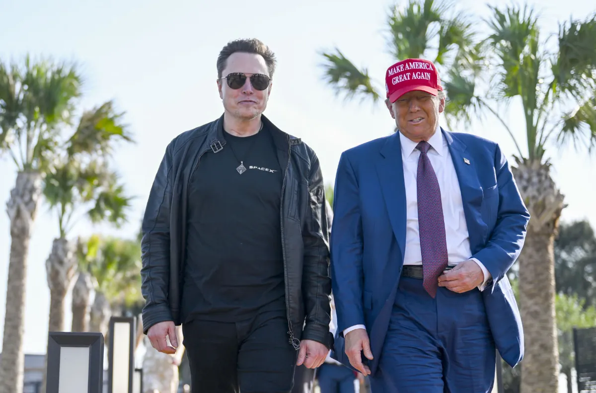 Hai tỷ phú đối thủ Jeff Bezos và Elon Musk cùng dùng bữa tối với Tổng thống đắc cử Donald Trump - Ảnh 1.