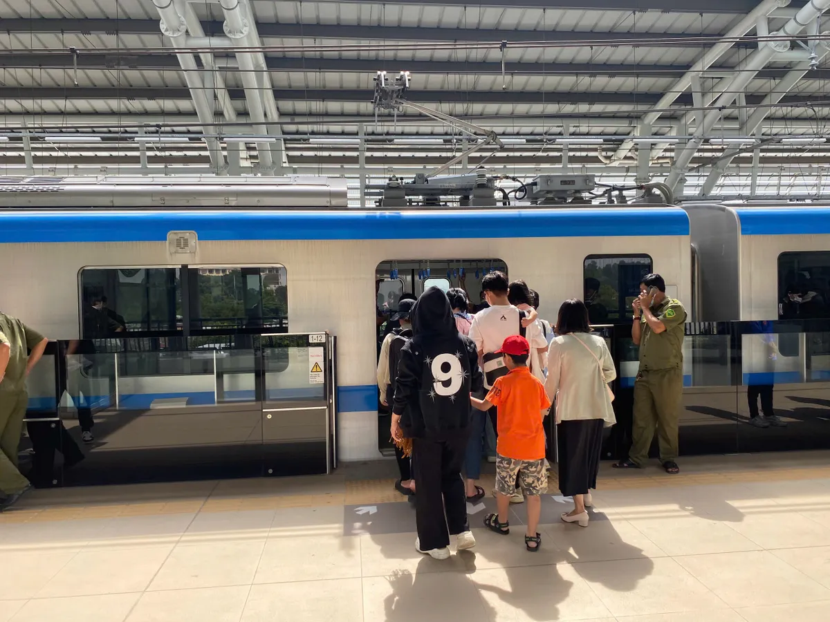 Cách đi tàu Metro số 1 thuận tiện cho người dân TP Hồ Chí Minh - Ảnh 4.