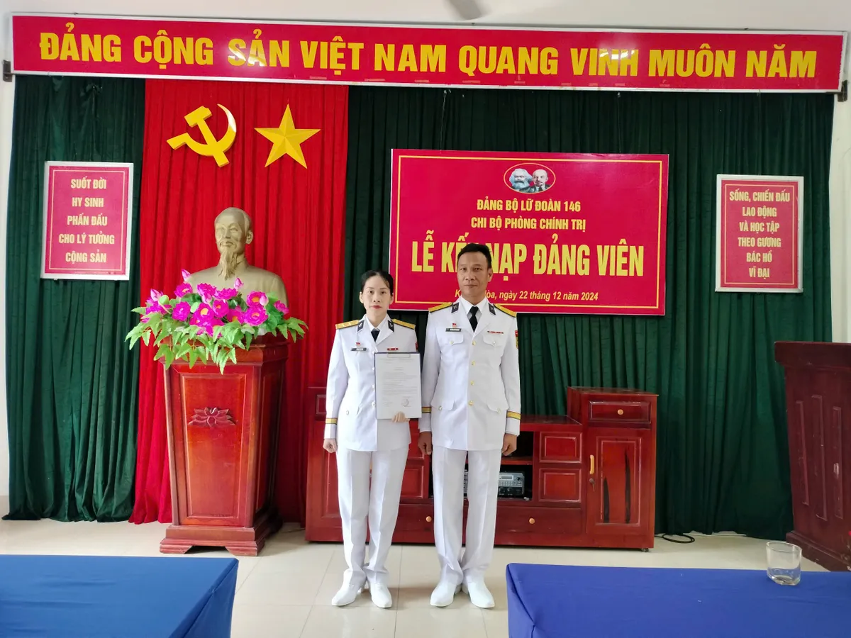 Nhiều hoạt động kỷ niệm 80 năm Ngày thành lập Quân đội nhân dân Việt Nam tại huyện đảo Trường Sa - Ảnh 2.