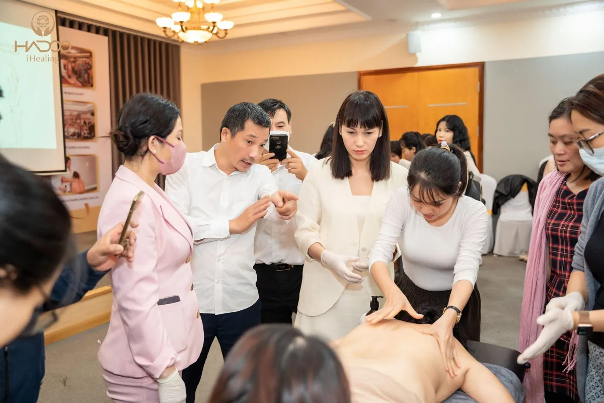 Huấn luyện viên sức khỏe chủ động có tiềm năng nhưng chưa được đánh giá đúng mức - Ảnh 2.